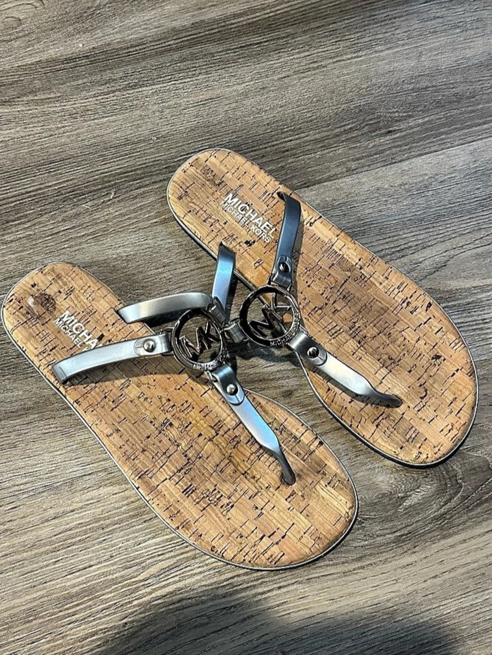 Michael Kors MK Logo Thong Sandal Cork Tan & Silver Size 8.5
